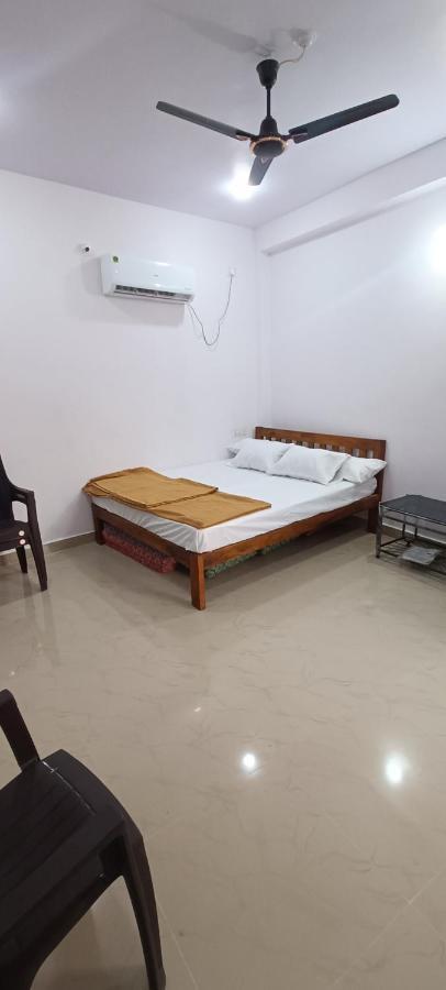 Mahalaxmi Guest House Гокарна Екстериор снимка